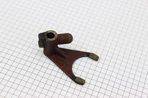 Вилка привода вала отбора мощности Jinma 200/204/240/244 (184.37.319), FIX-620032