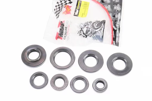 Сальники к-кт 8шт (16,5x30x7/10; 22x35x7; 22x36,5x6-2шт; 25x52x6-2шт; 25x52x7/9,5; 35x52x8,5) Юпитер, FIX-342185