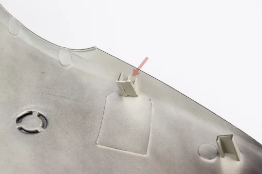 УЦІНКА Yamaha JOG SA-24 BJ пластик - передній верхній "дзьоб", ЧОРНИЙ (відламане кріплення, див. фото), FIX-329874