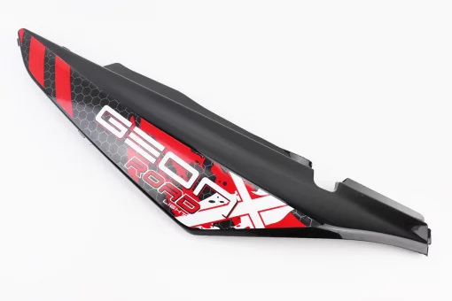 X-Road Light 200-250 пластик - задний боковой левый, ЧЕРНЫЙ с красным рисунком, FIX-359278