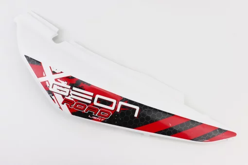 X-Road Light 200-250 пластик - задний боковой правый, БЕЛЫЙ с красным рисунком, FIX-359288