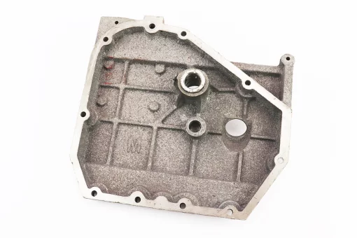 Крышка блока двигателя правая (со стороны заводного рычага), 9отв., чугун R190N/195NM Тип 2, FIX-998913