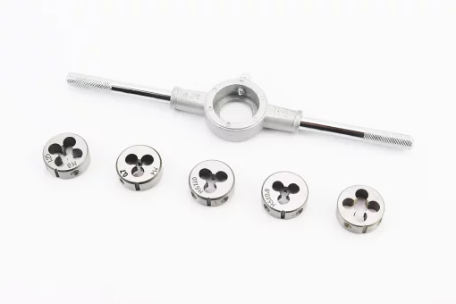 Набор плашек с держателем d-M4/M5/M6/M8/M10 15-0406, FIX-703057