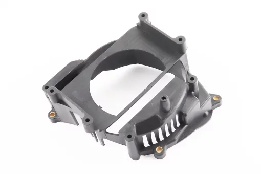 УЦЕНКА ЯПОНИЯ Крепление радиатора Yamaha GEAR 4T, SA26J, SA36J (пластик) (незначительные повреждения), FIX-363025