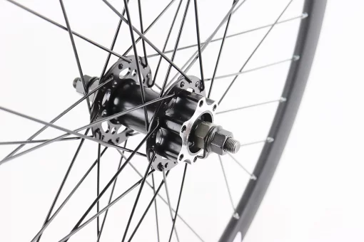 Колесо 26" переднє Disk-brake, обід алюмінієвий, втулка 14Gx36H, кріпл. гайка, "GRAVITY" (можл. подряпини), FIX-403161