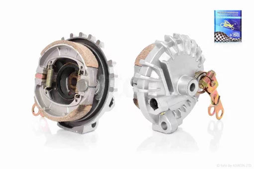 Кришка барабана гальмівного (перед) JOG, NAVIGATOR +колодки "LIPAI", QT-010070