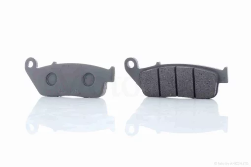 Колодки тормозные (диск) Honda CМ125, JS125 "LIPAI", QT-033961