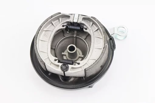 Крышка барабана тормозного (перед) + колодки CR-1/CR-2, FIX-209912