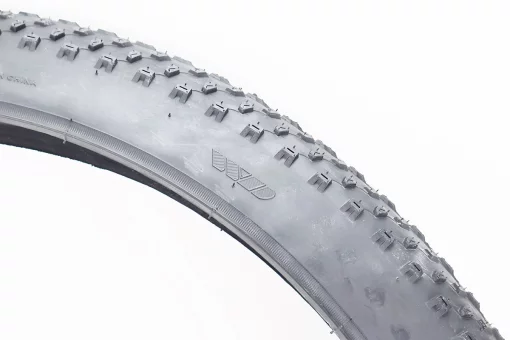 Шина 29"х2,40 (60-622) шипованная 30TPI W2033, FIX-210498