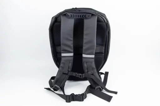 Рюкзак влагозащитный 20 л, с LED дисплеем, управление приложением LOY EYES, чёрный Pixel Moto SB9709 (Power bank не входит в