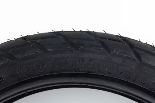 Шина 130/70-17 бескамерная, шипованная L-688, ШИНИ, YQ-353609