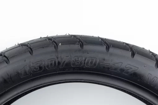 Шина 130/80-17 бескамерная, дорожная L-8106, ШИНИ, YQ-353610