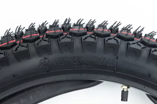 Шина 2,75-18 с камерой, шипованная 537/H-025, ШИНИ, YQ-353290