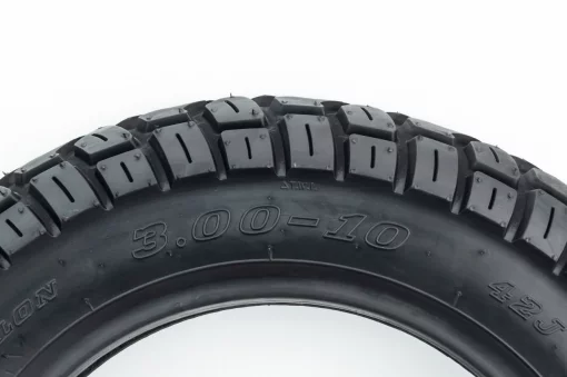 Шина 3,00-10 бескамерная, шипованная 6026, ШИНИ, YQ-303787