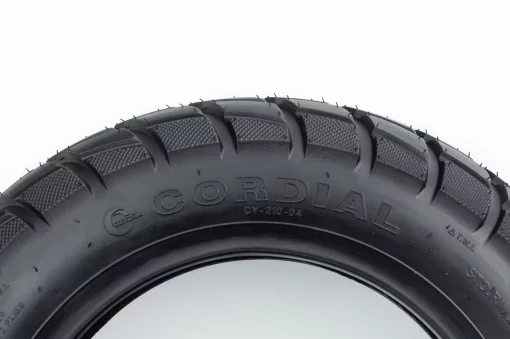 Шина 3,50-10 бескамерная, шипованная СY-210, ШИНИ, YQ-353762