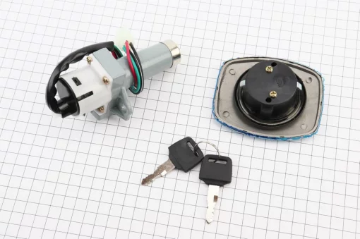 Замки к-кт (запалювання, кришка бака прямокутна) 125J, Viper-125-150J, YQ-321238