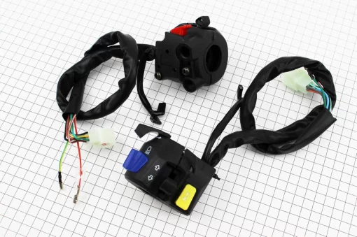 Блок кнопок на руле правый, левый к-кт 2шт (фишки "папа""папа"), Viper-V150A, YQ-508143