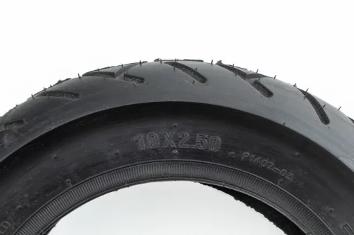 Шина на міні-сігвей/електросамокат 10"х2,5 (254-64-152) cликова P1407, ВЕЛОШИНИ, YQ-402501