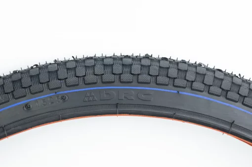 Шина 24"x1,95 (50-507) шипованная D205, ВЕЛОШИНИ, YQ-402611