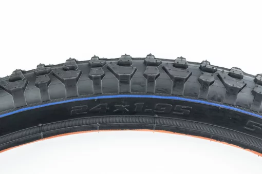 Шина 24"x1,95 (50-507) шипованная D216, ВЕЛОШИНИ, YQ-402610