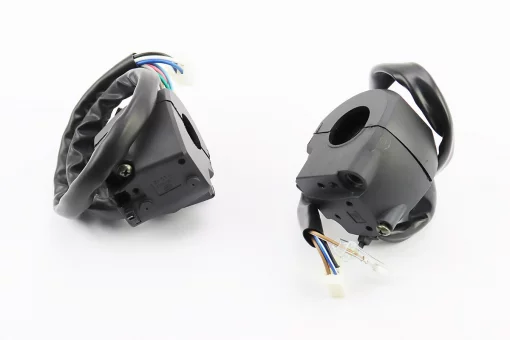 V200R Блок кнопок на кермі лівий + правий, FIX-505303