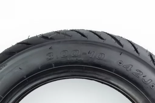 Шина 3,00-10 бескамерная, дорожная K7011, ШИНИ, YQ-353765