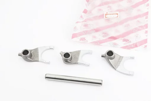 Вилка переключения передач к-кт 3шт + вал СВ250, FIX-998598