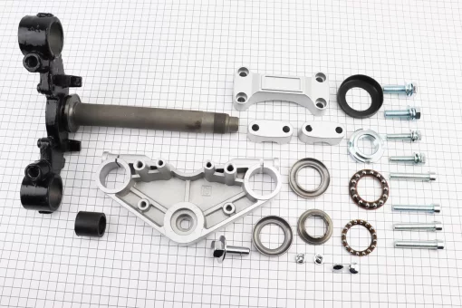 Траверс руля в сборе + верхняя пластина, FIX-508223