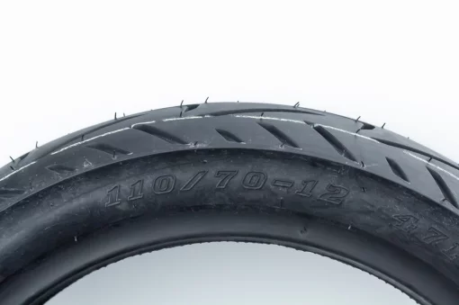 Шина 110/70-12 бескамерная, дорожная H-968, ШИНИ, YQ-353790