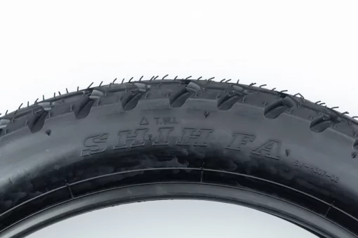 Шина 110/90-17 безкамерна, шипована SV-H307, ШИНИ, YQ-353181