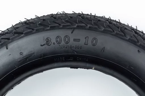 Шина 3,00-10 бескамерная, шипованная "ёлка" 125, ШИНИ, YQ-303595