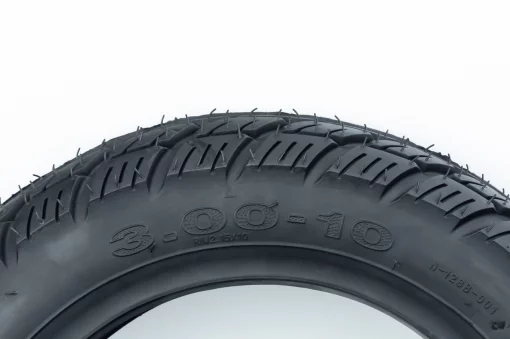 Шина 3,00-10 бескамерная, шипованная "ёлка" N128, ШИНИ, YQ-303102