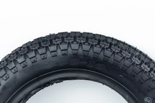 Шина 3,00-10 шипованная SV525, ШИНИ, YQ-303548