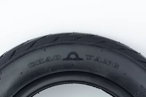 Шина 3,00-8 бескамерная, шоссейный рисунок H-981, ШИНИ, YQ-353801