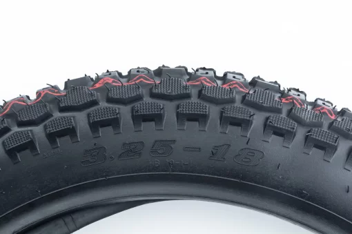 Шина 3,25-18 с камерой, шипованная 555, ШИНИ, YQ-353773