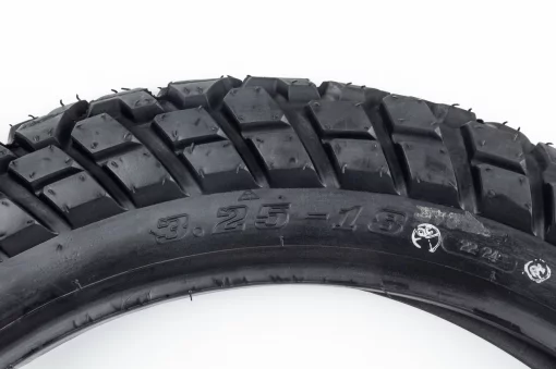 Шина 3,25-18 шипованная SV-280, ШИНИ, YQ-353500