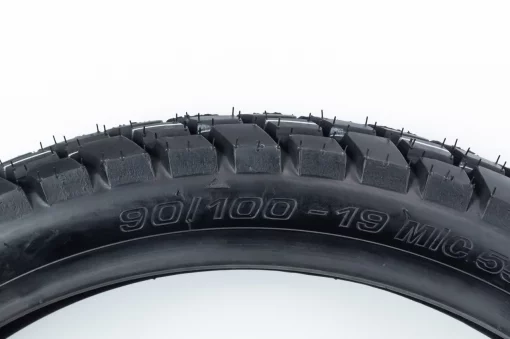Шина 90/100-19 бескамерная, шипованная VRM-163, ШИНИ, YQ-353419