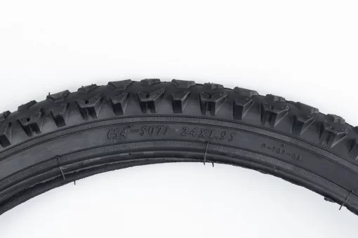 Шина 24"х1,95 (54-507) шипованная P702, ВЕЛОШИНИ, YQ-402362