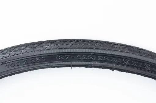 Шина 28"x1 5/8х1 3/8 700-35С (37-622) дорожная SА-225, ВЕЛОШИНИ, YQ-402580