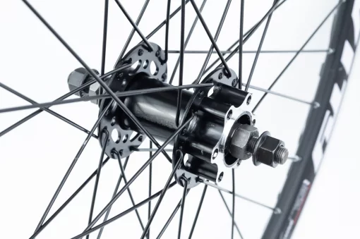 Колесо 26" переднее Disk-brake, обод алюминиевый, втулка 14Gx36H, крепл. гайка, "GRAVITY" (возм. царапины), ВЕЛОКОЛЕСА, YQ-403161