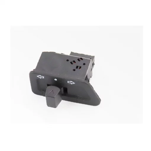 Кнопка поворотников (3 контакта) DIO/GY6, ACTIVE, YQ-315054