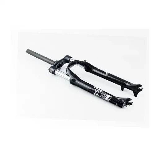 Вилка 27,5" амортизационная, без резьбы 1-1/8" (28,6мм), шток 240мм, с ходом 100мм, Disk-brake, Preload, алюминиевая, чёрная XCM