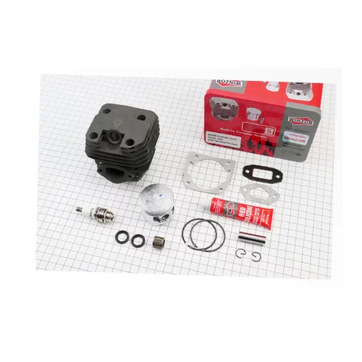 Цилиндр, к-кт (цпг) 4500 45сс-43мм (палец 11мм), чёрный + свеча + герметик, металлическая коробка, Б/П-GoodLuck, YQ-205641