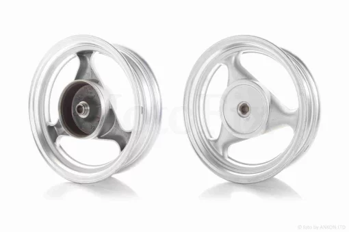 Диск колеса задній 13"-3.50 литий, 19 шліців, 3 спиці, барабан 130mm, QT-035325